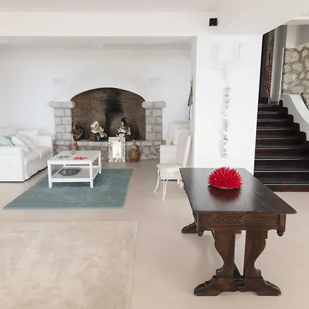 La Canostra Capri - Luxury Ad