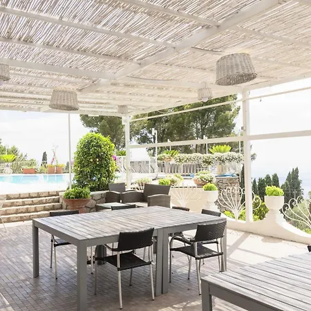 Guest house La Canostra Capri - Luxury Ad *