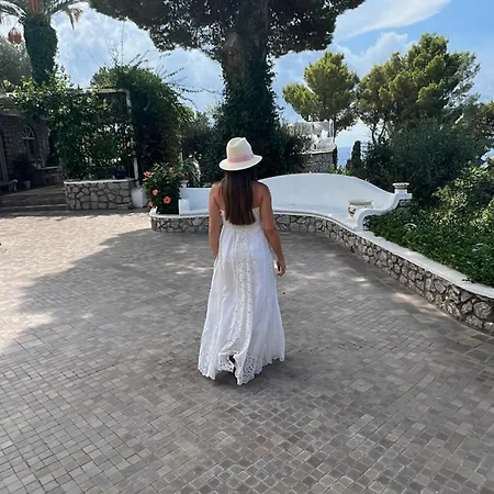 Guest house La Canostra Capri - Luxury Ad