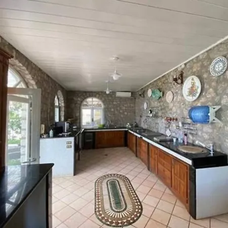La Canostra Capri - Luxury Ad *